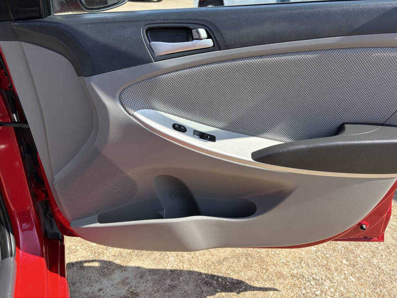 2014 Hyundai Accent GS