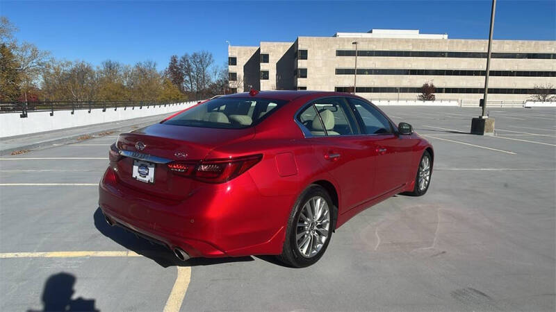 2023 Infiniti Q50 Luxe
