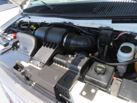 2006 Ford E-Series E-350 SD