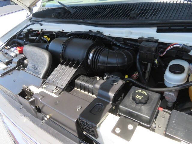 2006 Ford E-Series E-350 SD