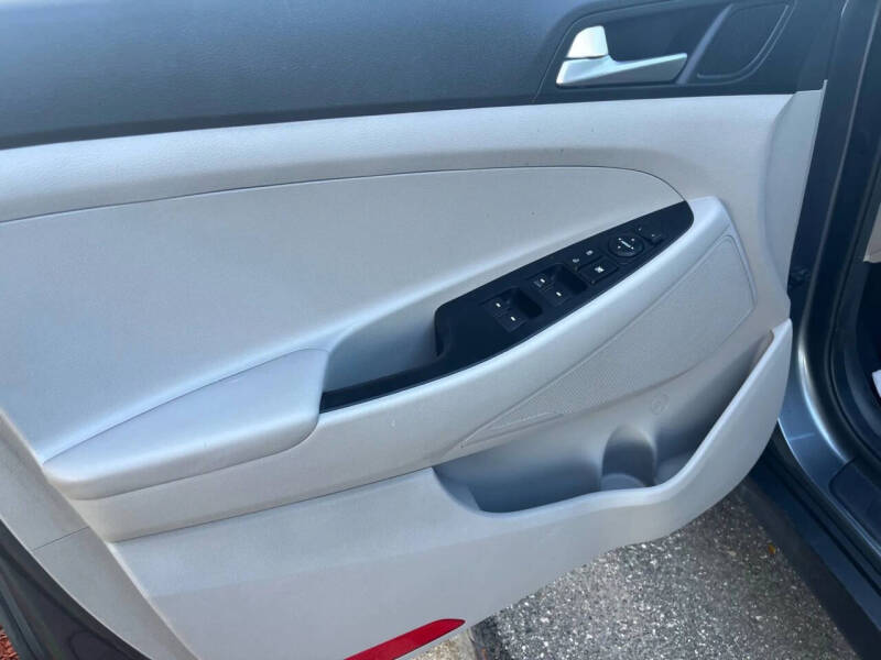 2019 Hyundai Tucson SE