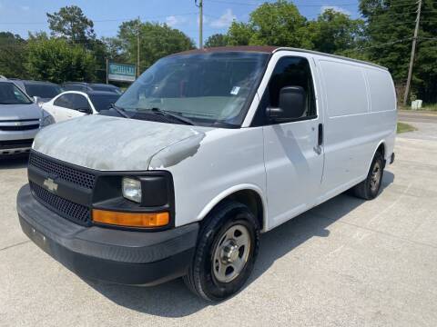2006 Chevrolet Express for sale at Auto Class in Alabaster AL