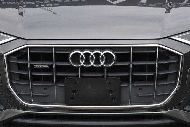 2019 Audi Q8 quattro Premium 55 TFSI