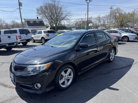 2012 Toyota Camry for sale at Aurora Auto Center Inc in Aurora IL