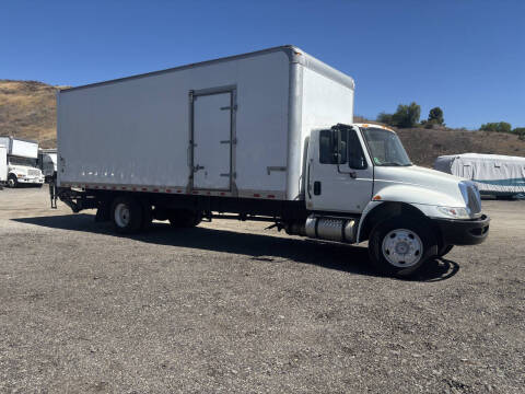 2018 International DuraStar 4300