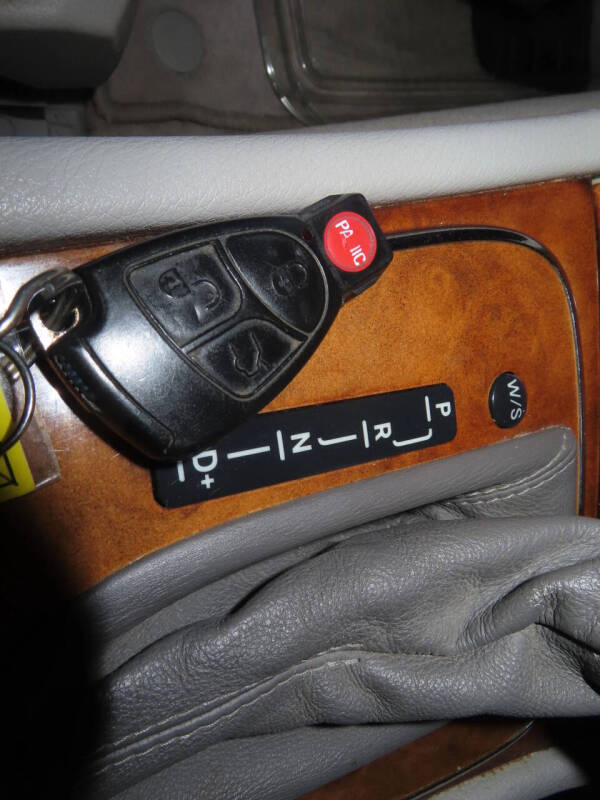 2003 Mercedes-Benz E-Class E 320