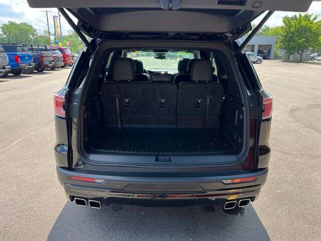 2024 GMC Acadia Elevation