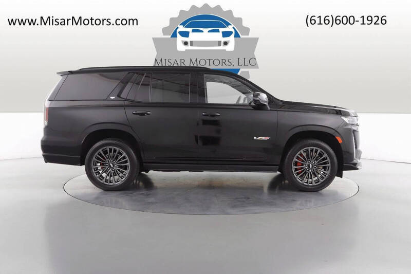 2023 Cadillac Escalade-V