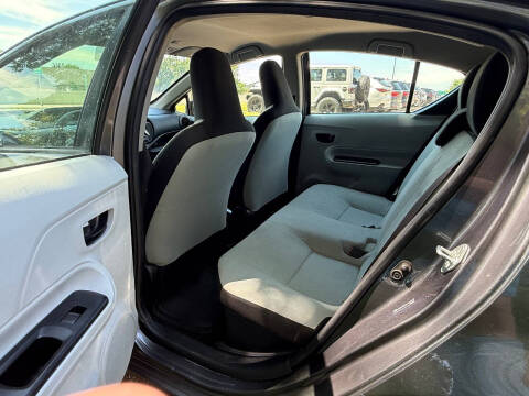 2014 Toyota Prius c One
