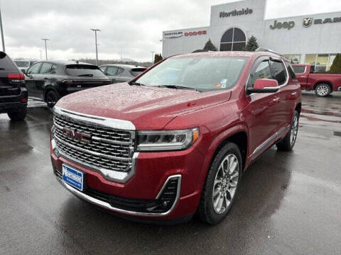 2023 GMC Acadia Denali