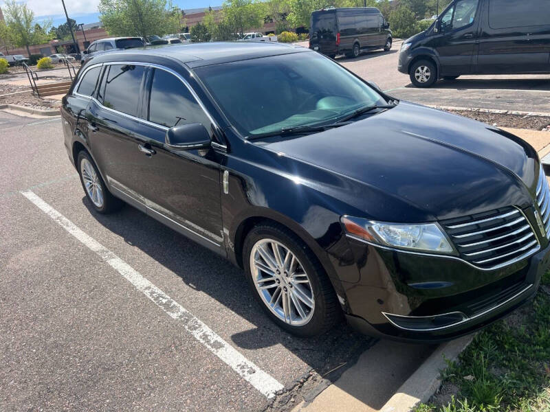 2019 Lincoln MKT Reserve
