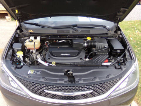 2018 Chrysler Pacifica Touring L