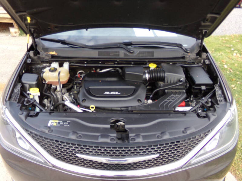 2018 Chrysler Pacifica Touring L