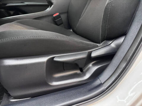 2022 Toyota Prius