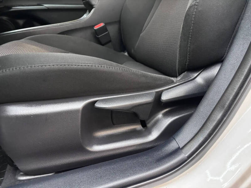 2022 Toyota Prius
