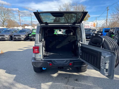 2023 Jeep Wrangler Sahara 4xe