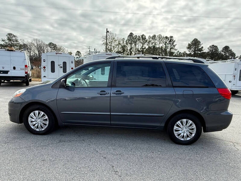 2008 Toyota Sienna