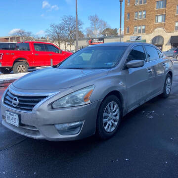 2015 Nissan Altima for sale at H C Motors in Royal Oak MI