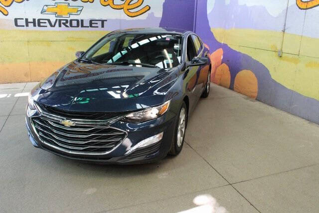 Used 2020 Chevrolet Malibu LT with VIN 1G1ZD5ST8LF144020 for sale in Grand Ledge, MI