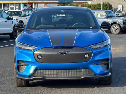 2025 Ford Mustang Mach-E GT