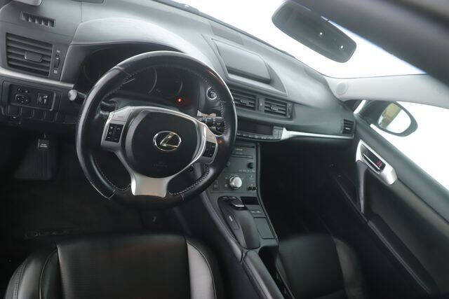 2013 Lexus CT 200h
