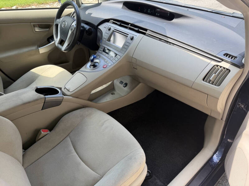 2015 Toyota Prius Two