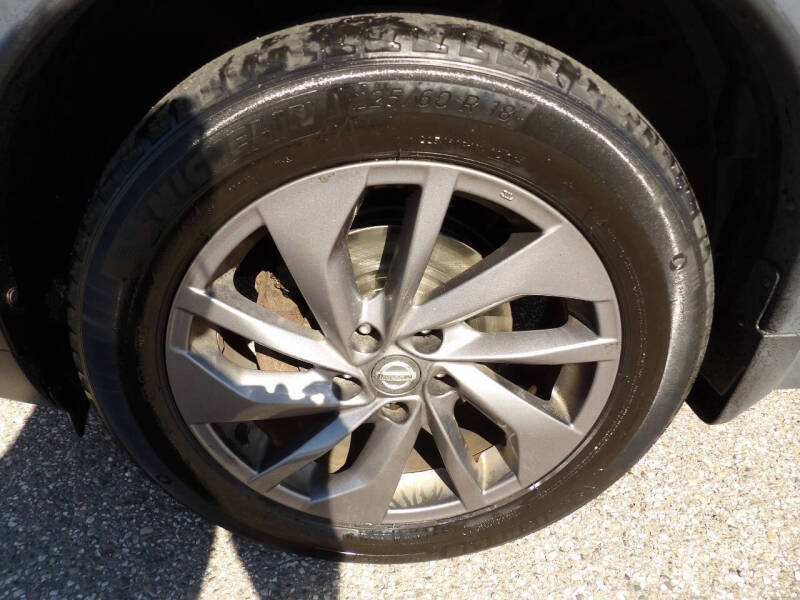 2016 Nissan Rogue SL