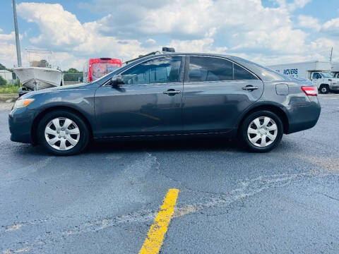 2010 Toyota Camry LE