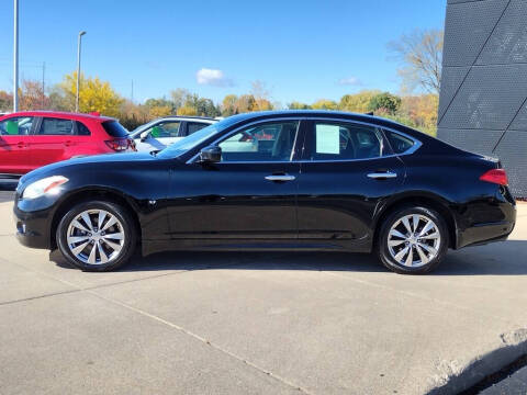 2014 Infiniti Q70 3.7