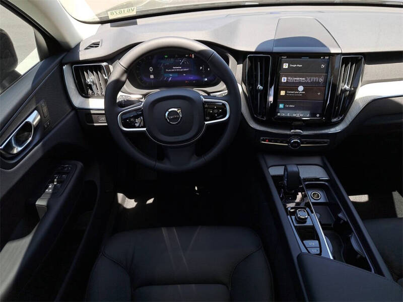 2025 Volvo XC60 B5 Plus Dark Theme