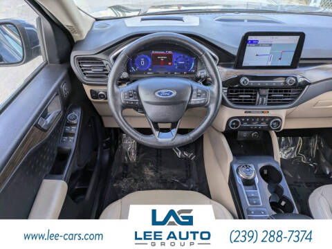 2020 Ford Escape Titanium