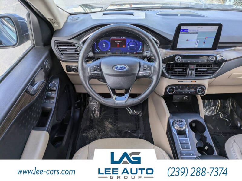 2020 Ford Escape Titanium