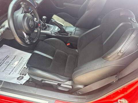 2024 Toyota GR86 Premium
