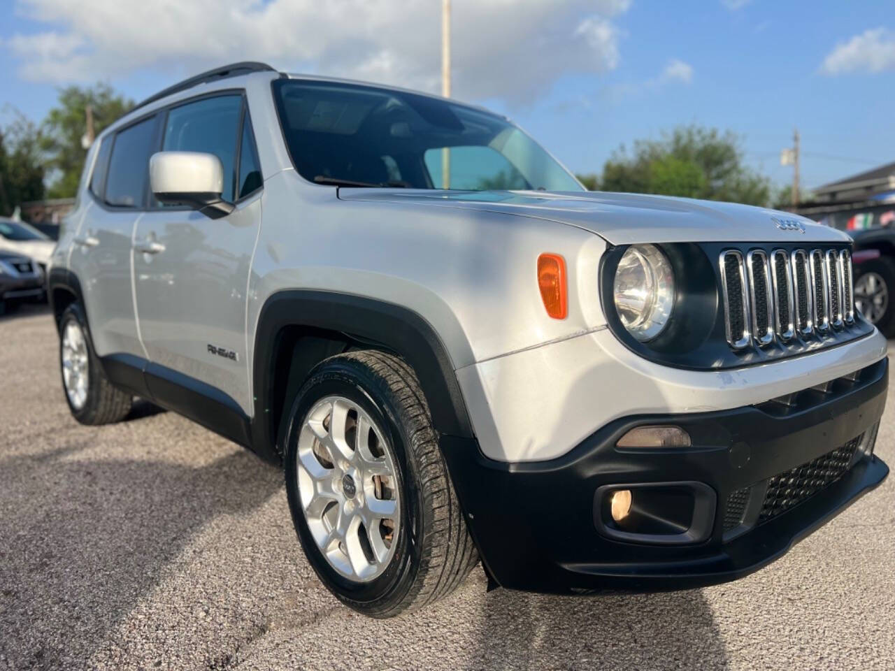 2015 Jeep Renegade for sale at J-R Auto Sales LLC in Houston, TX