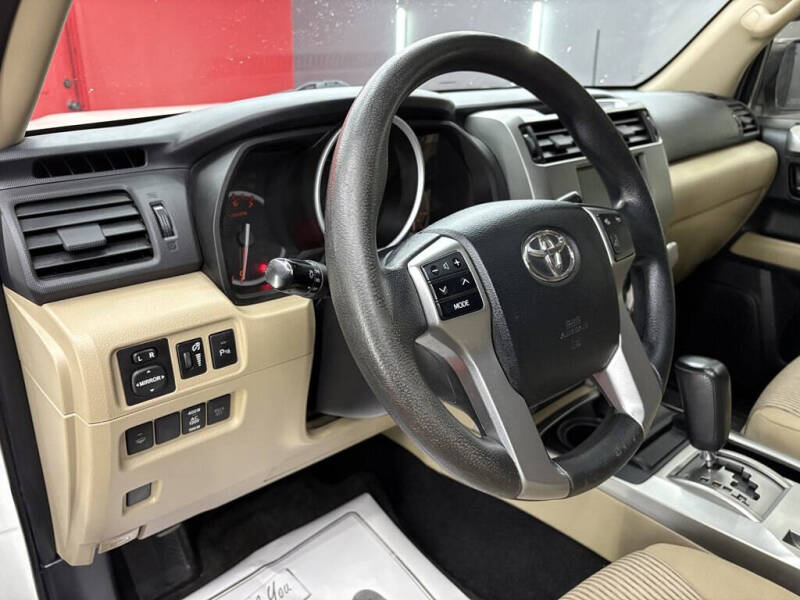 2013 Toyota 4Runner SR5