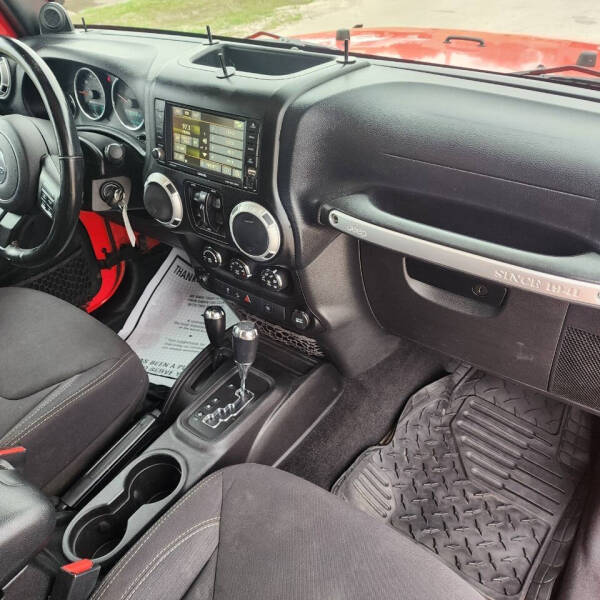 2013 Jeep Wrangler Unlimited Sahara