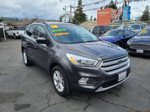 2018 Ford Escape for sale at ROBLES MOTORS in San Jose CA