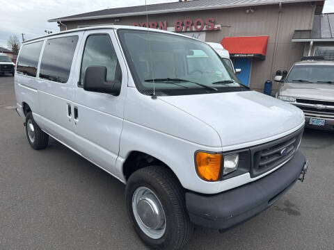 2004 Ford E-Series E-350 SD XL