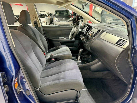 2008 Nissan Versa 1.8 S