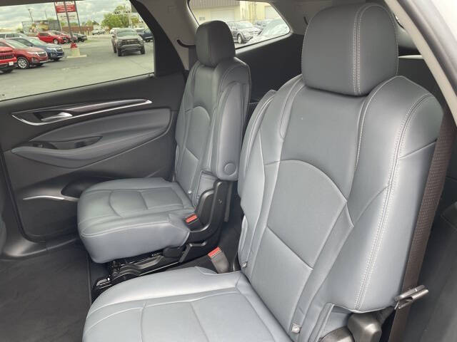 2021 Buick Enclave Essence