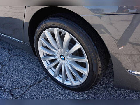 2017 BMW 7 Series 740i