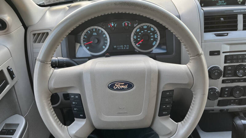 2010 Ford Escape XLT