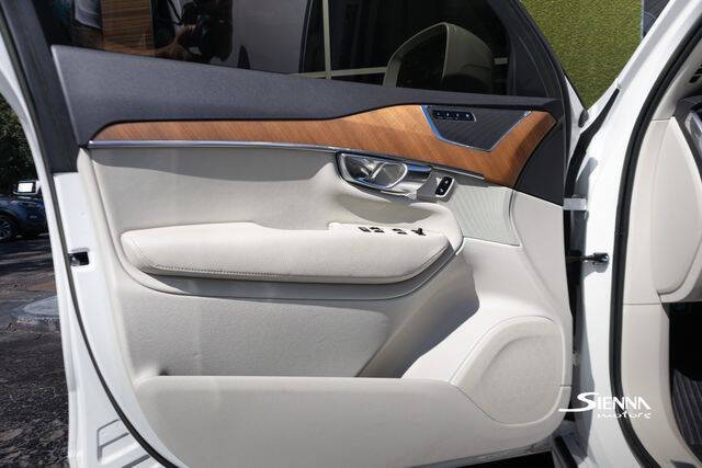 2022 Volvo XC90 Recharge T8 Inscription Expression 7P