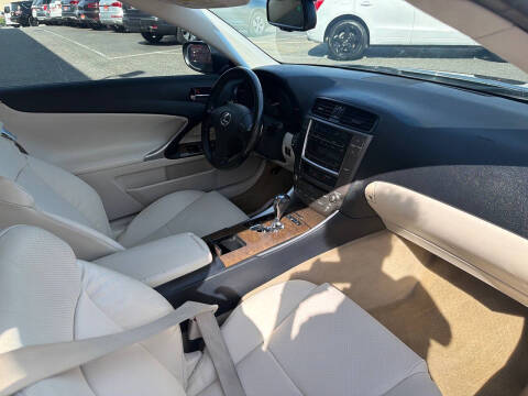 2010 Lexus IS 250C