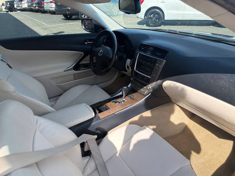 2010 Lexus IS 250C