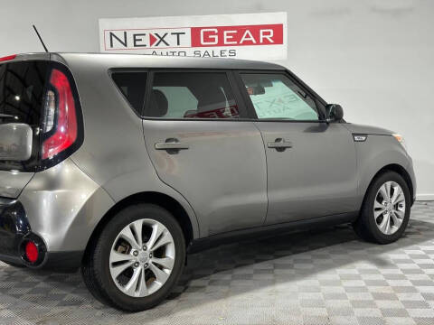 2016 Kia Soul +