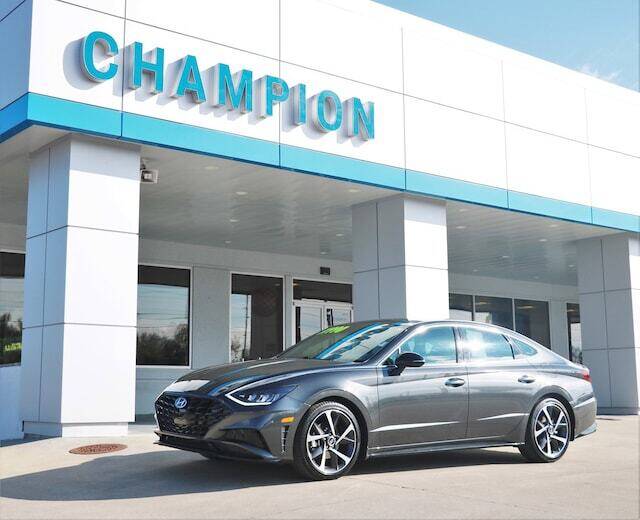 2022 Hyundai Sonata for sale at Champion Chevrolet in Athens AL