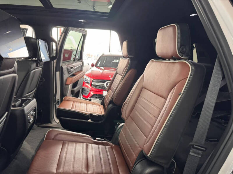 2023 GMC Yukon Denali Ultimate