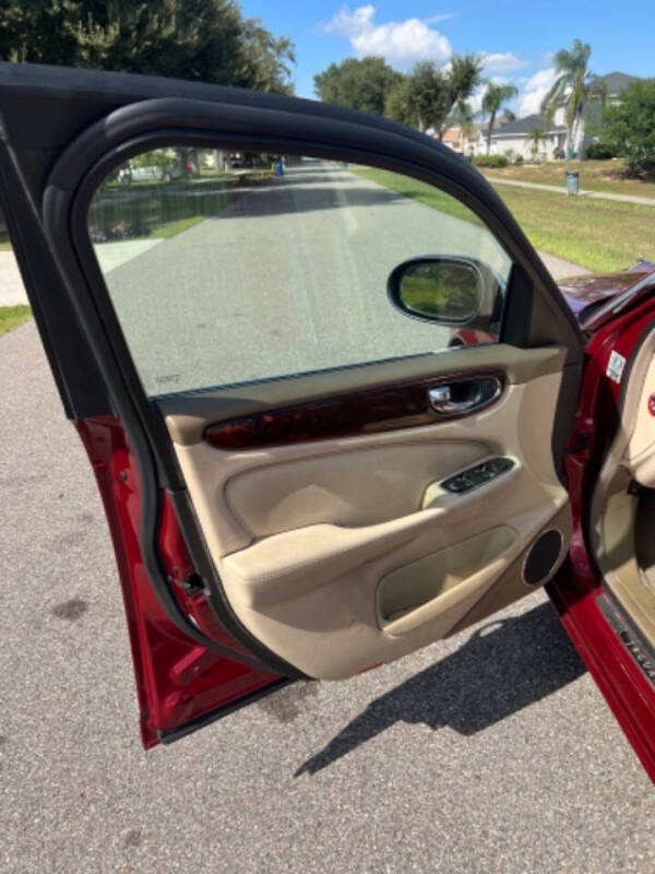 2004 Jaguar XJ-Series XJ8