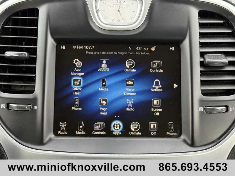 2015 Chrysler 300 Limited